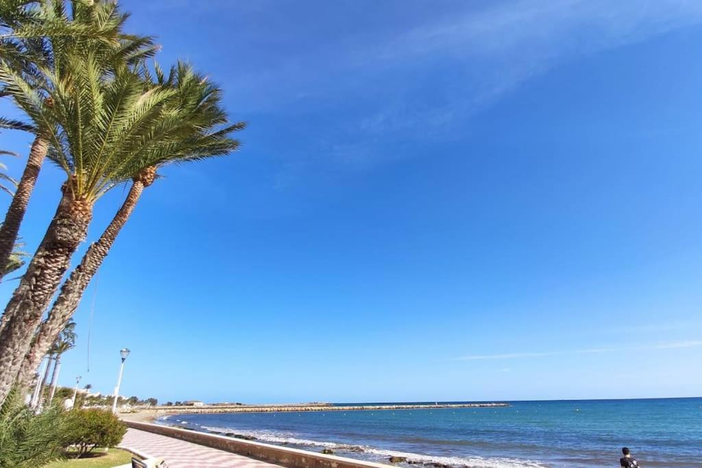 Santa Pola Con Tres Dormitorios Playa Levante Exterior photo