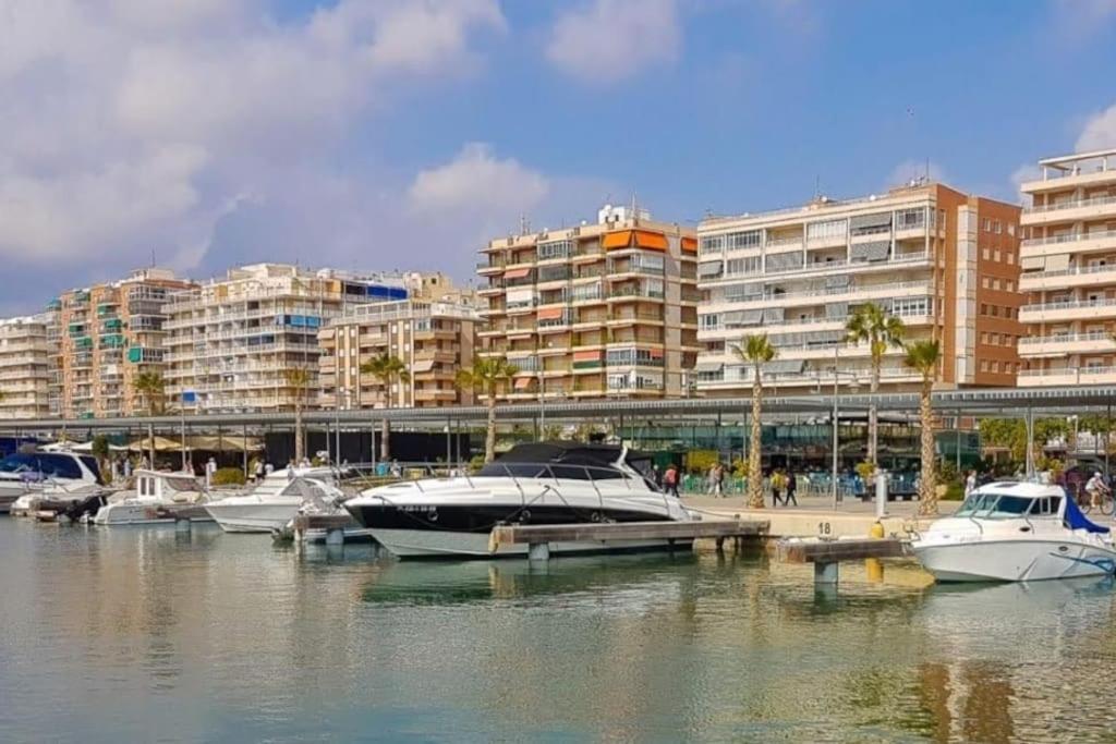 Santa Pola Con Tres Dormitorios Playa Levante Exterior photo